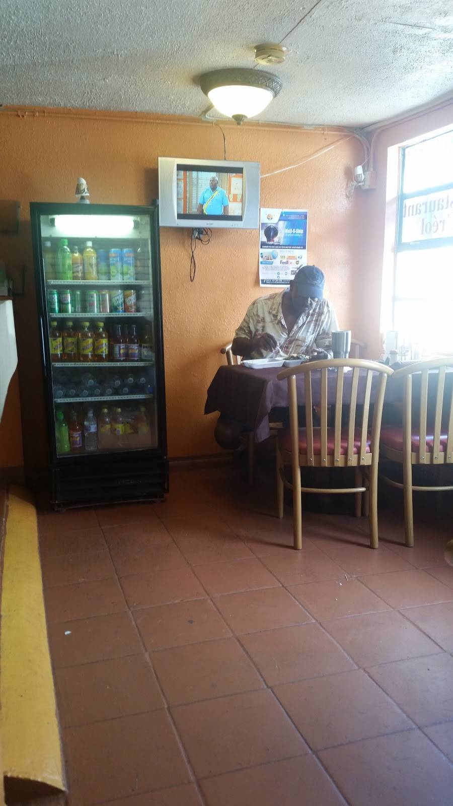 Chez Rosie | restaurant | 704 N Main St, Kissimmee, FL 34744, USA | 4077490959 OR +1 407-749-0959