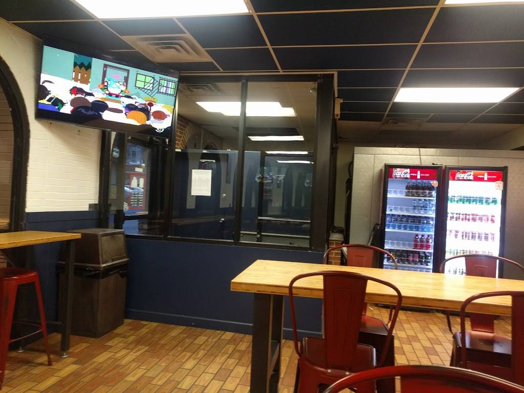 Are U Hungry | meal takeaway | 111 Sowers St, State College, PA 16801, USA | 8142310123 OR +1 814-231-0123