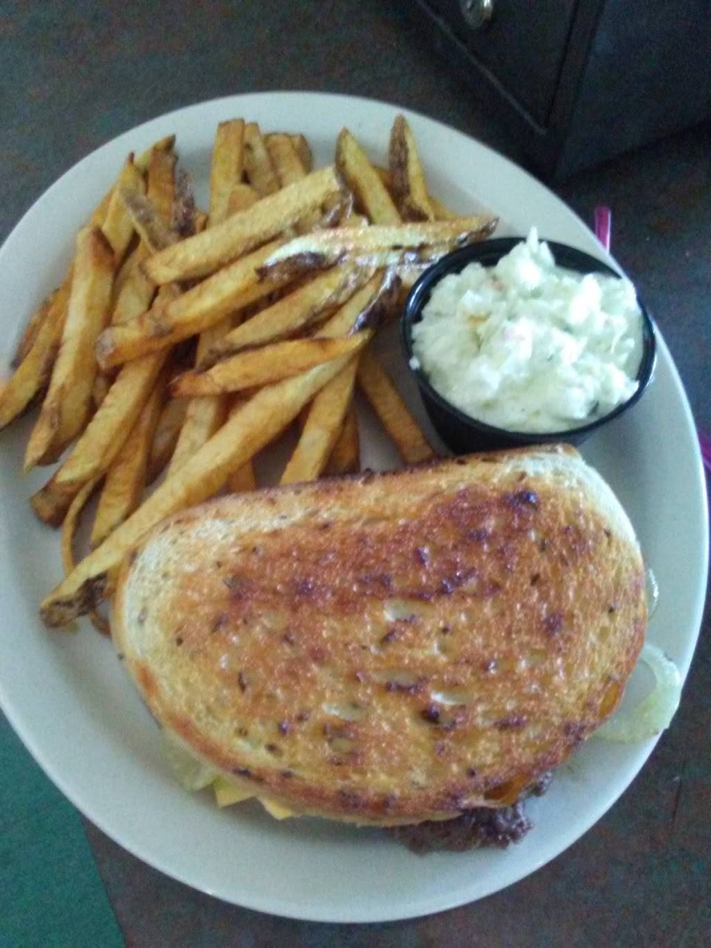 Mullins Diner | restaurant | 876 Progress St, Pittsburgh, PA 15212, USA | 4122317084 OR +1 412-231-7084