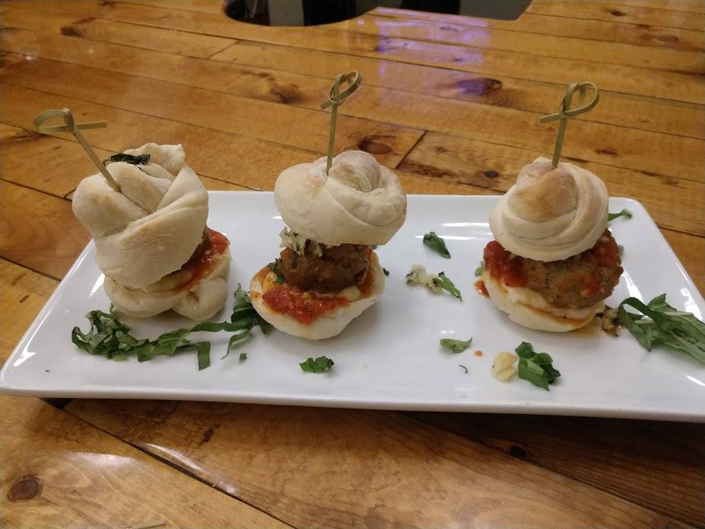 Best Pies Pizzeria & Restaurant | restaurant | 10068 Donner Pass Rd, Truckee, CA 96161, USA | 5305821111 OR +1 530-582-1111