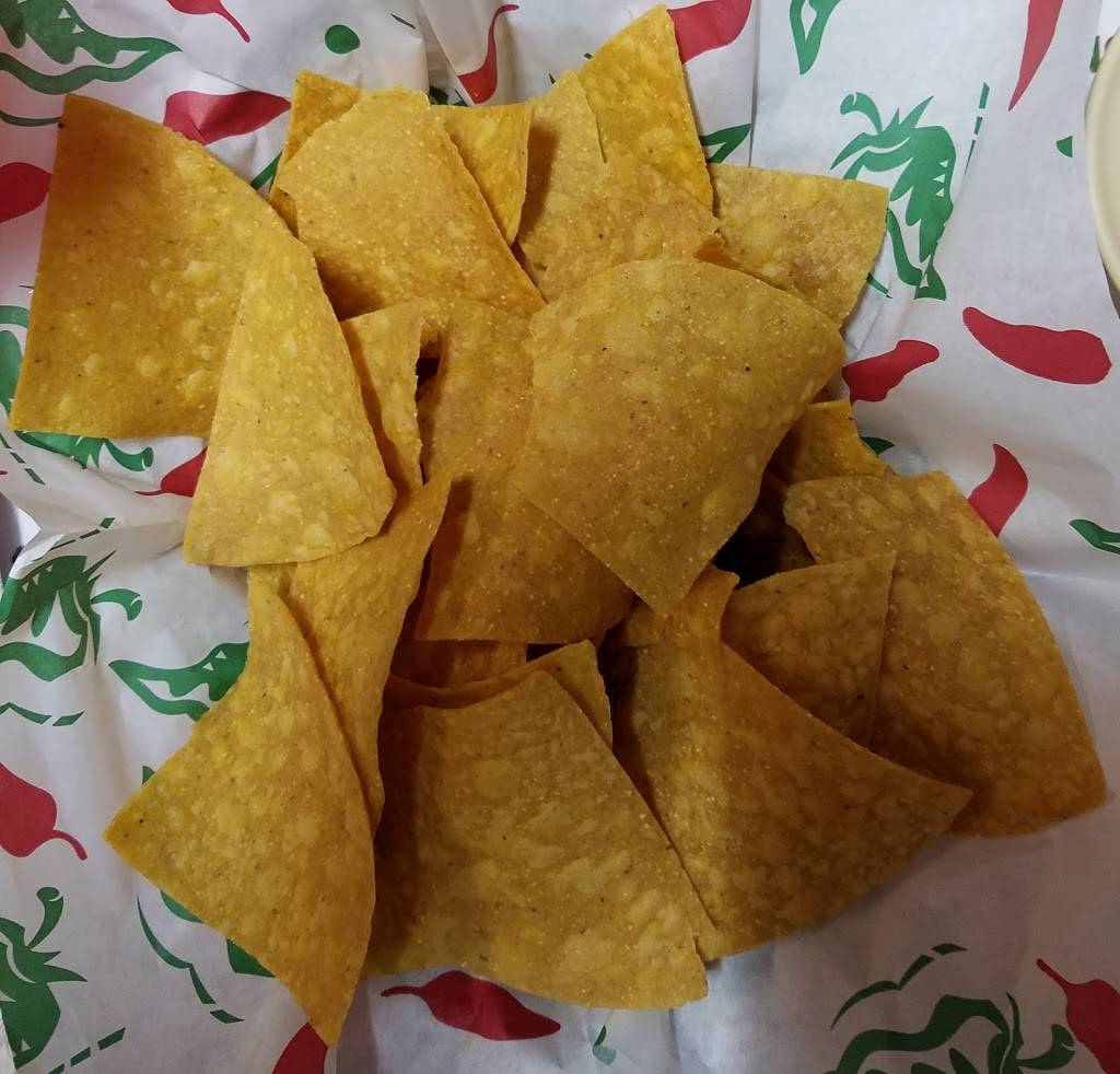 El Puerto | restaurant | 2045 Barracks Rd, Charlottesville, VA 22903, USA | 4348729488 OR +1 434-872-9488