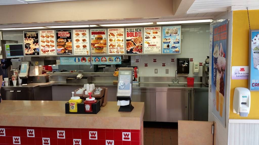 Wienerschnitzel | restaurant | 105 El Camino Real, Tustin, CA 92780, USA | 7148329669 OR +1 714-832-9669