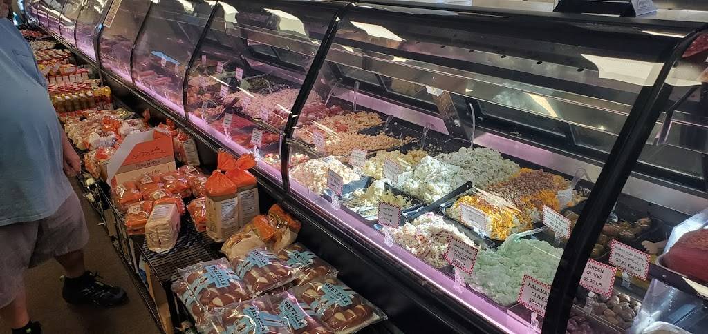 Gaff’s Meat And Specialty Foods | restaurant | 2075 S Woodland Blvd, DeLand, FL 32720, USA | 3868736477 OR +1 386-873-6477