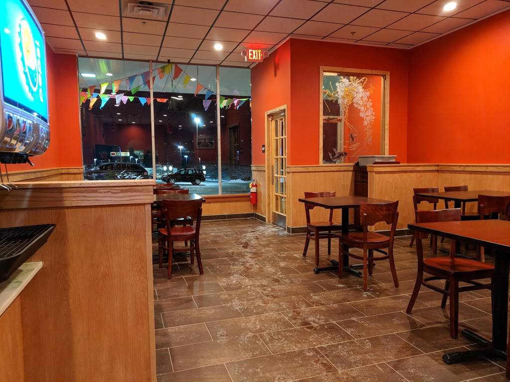 Tokyo Hibachi & Sushi | restaurant | 5990 University Blvd Ste 18, Moon, PA 15108, USA | 4122643338 OR +1 412-264-3338