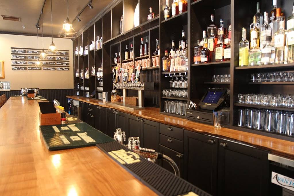 William Olivers Publick House | restaurant | 201 N Public Rd #1C, Lafayette, CO 80026, USA | 7208903843 OR +1 720-890-3843