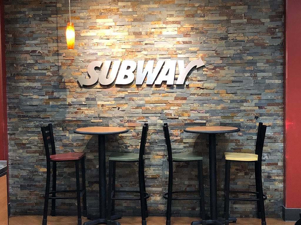 Subway | meal takeaway | 5577 W Oakland Park Blvd, Lauderhill, FL 33313, USA | 9549905591 OR +1 954-990-5591