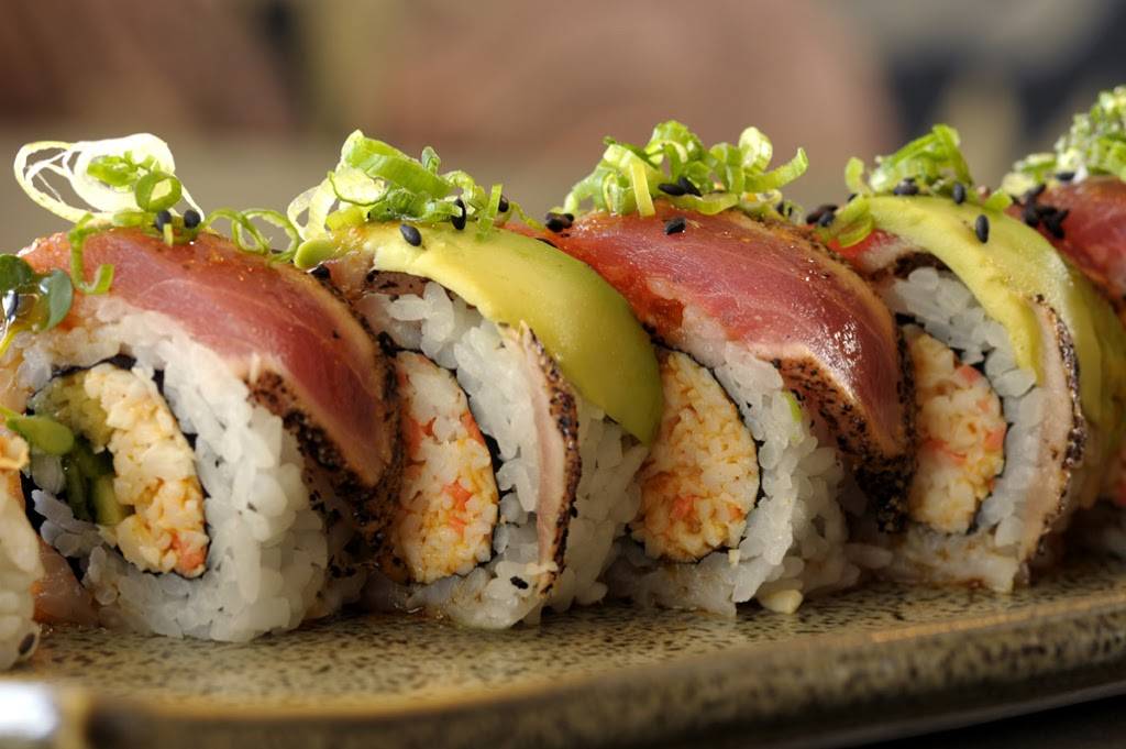 Sushi Lounge Point Loma | restaurant | 1304 Rosecrans St, San Diego, CA 92106, USA | 6195015982 OR +1 619-501-5982