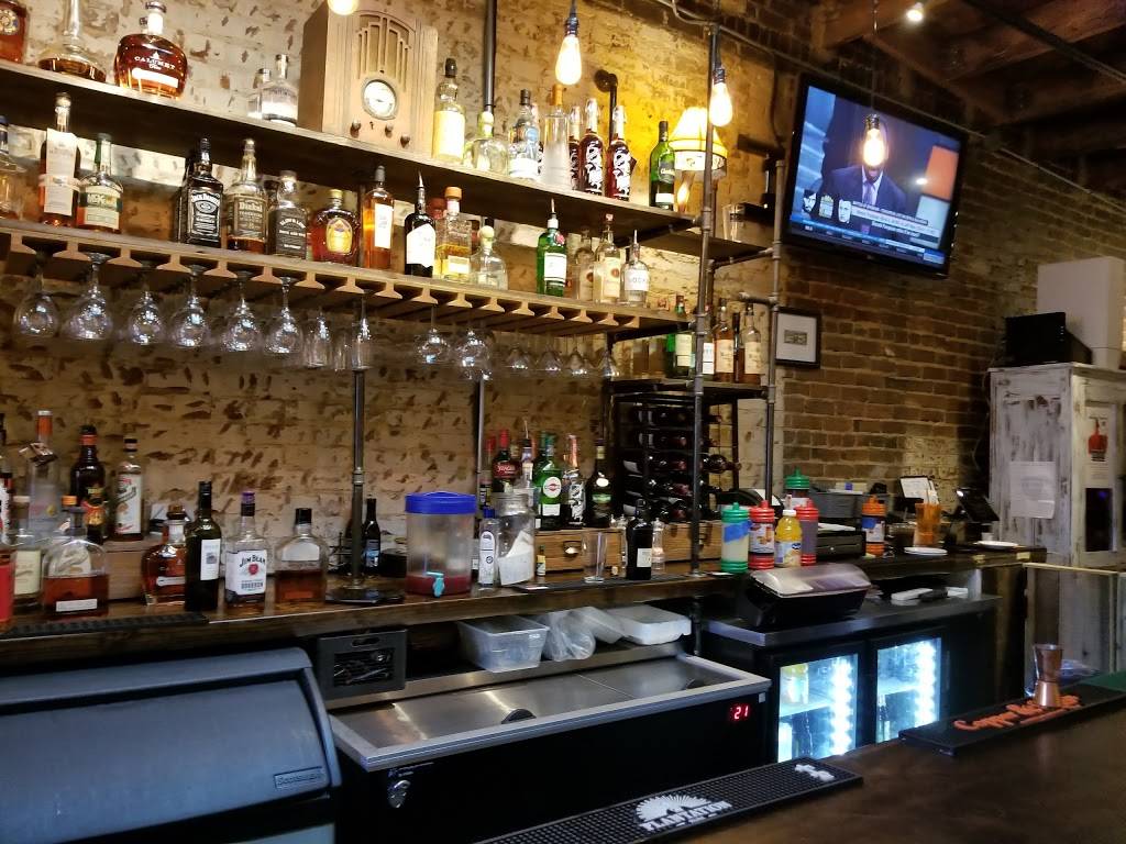 BRIX On Main | restaurant | 4843 N Main St, Acworth, GA 30101, USA | 7706930077 OR +1 770-693-0077