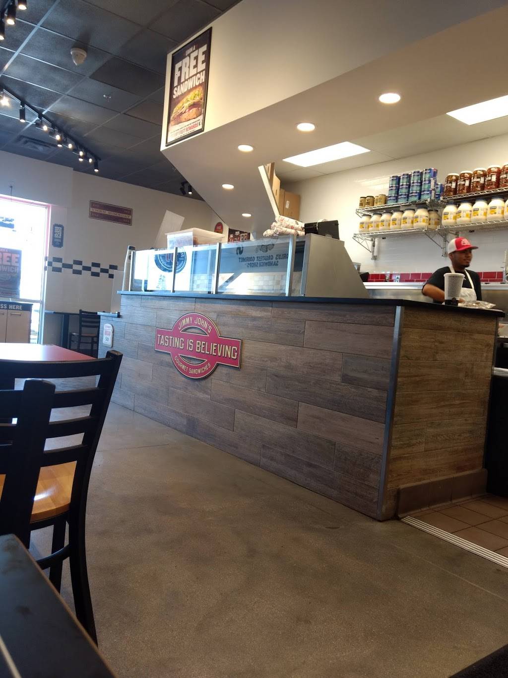 Jimmy Johns | restaurant | 2236 S Central Ave, Compton, CA 90220, USA | 3108846885 OR +1 310-884-6885