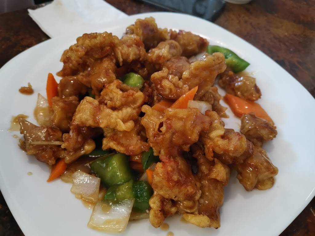 一家人私房菜 | restaurant | 1030 Adelaide St N, London, ON N5Y 2M9, Canada | 5196018868 OR +1 519-601-8868