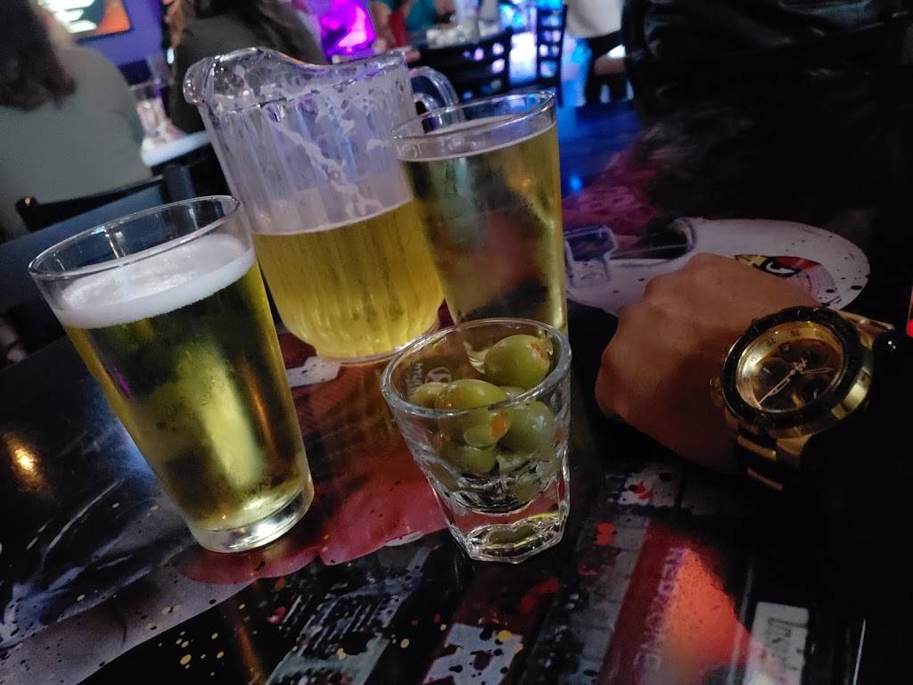 Brookside II Sports Bar and Grille | restaurant | 15170 W Bell Rd # 115, Surprise, AZ 85374, USA | 6235561000 OR +1 623-556-1000