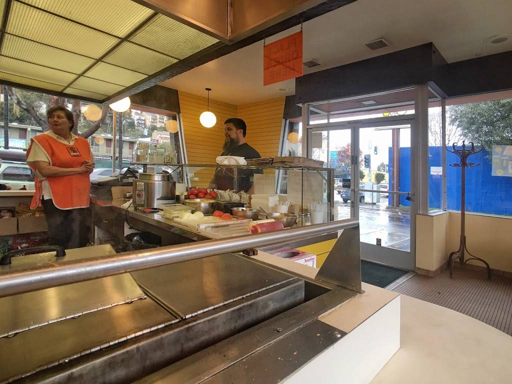 Caspers Hot Dogs - Albany | restaurant | 545 San Pablo Ave, Albany, CA 94706, USA | 5105276611 OR +1 510-527-6611