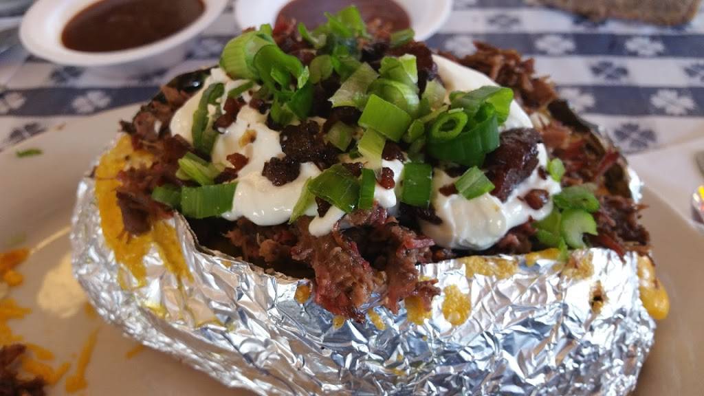 GoodFire Barbecue | restaurant | 8629 Perrin Beitel Rd, San Antonio, TX 78217, USA | 2102671155 OR +1 210-267-1155