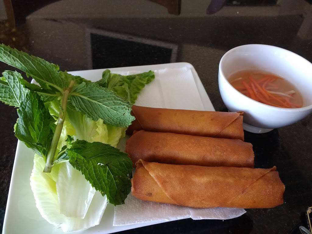 Pho Minh & Grill | restaurant | 2615 Sweetwater Springs Blvd, Spring Valley, CA 91978, USA | 6196609980 OR +1 619-660-9980