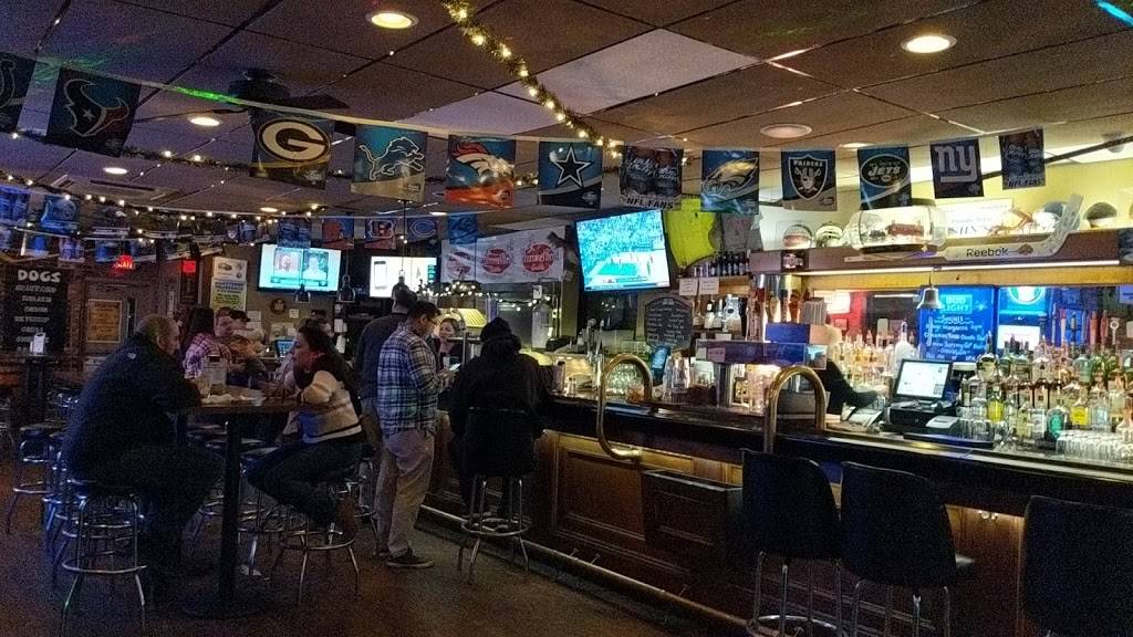 Windmill Tavern | restaurant | 400 Hollister St, Stratford, CT 06615, USA | 2033786886 OR +1 203-378-6886