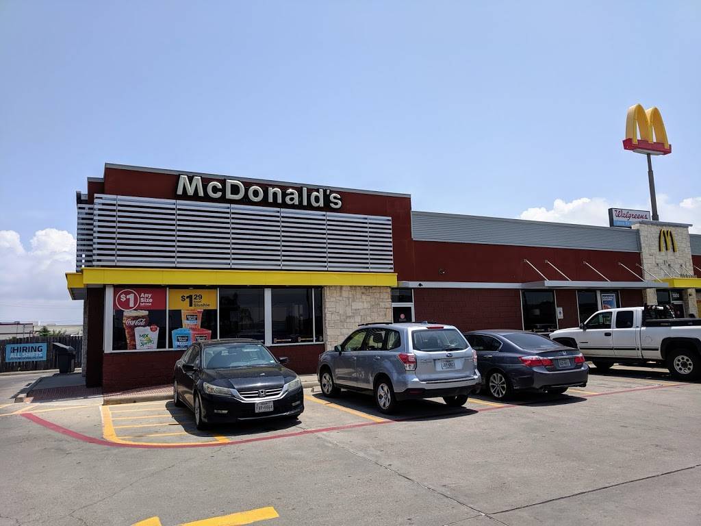 McDonalds | cafe | 1300 Wildcat Dr, Portland, TX 78374, USA | 3616438115 OR +1 361-643-8115