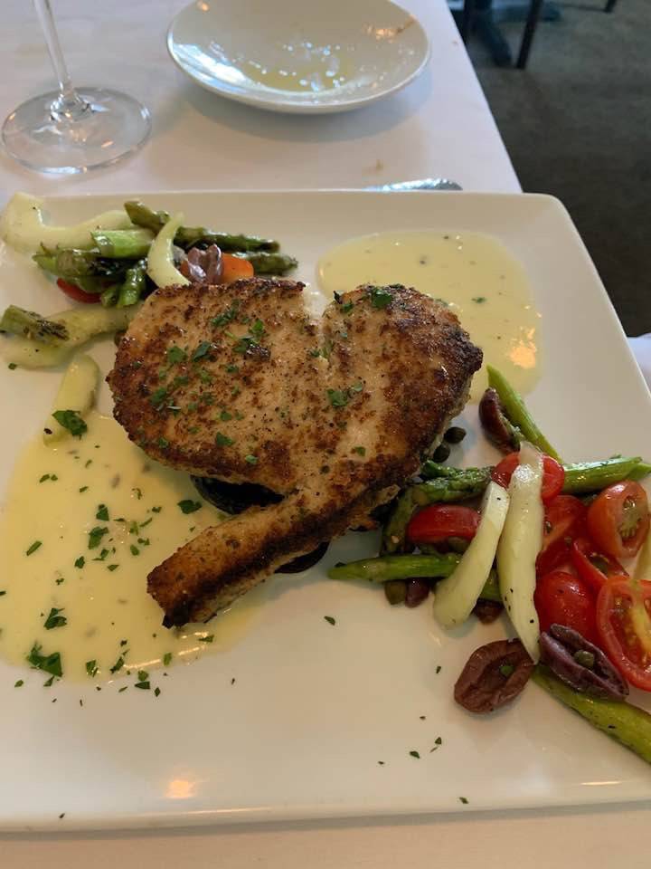 Cape Sea Grille | restaurant | 31 Sea St, Harwich Port, MA 02646, USA | 5084324745 OR +1 508-432-4745