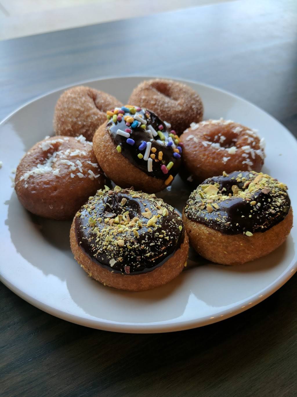 Ipsento 606 | cafe | 1813 N Milwaukee Ave, Chicago, IL 60647, USA | 8722068697 OR +1 872-206-8697