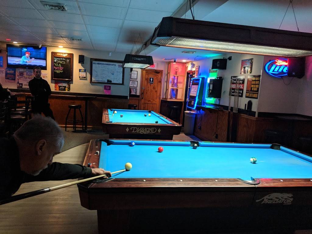 Hide-A-Way Tavern | restaurant | 263 White Horse Ave, Clementon, NJ 08021, USA | 8563463909 OR +1 856-346-3909