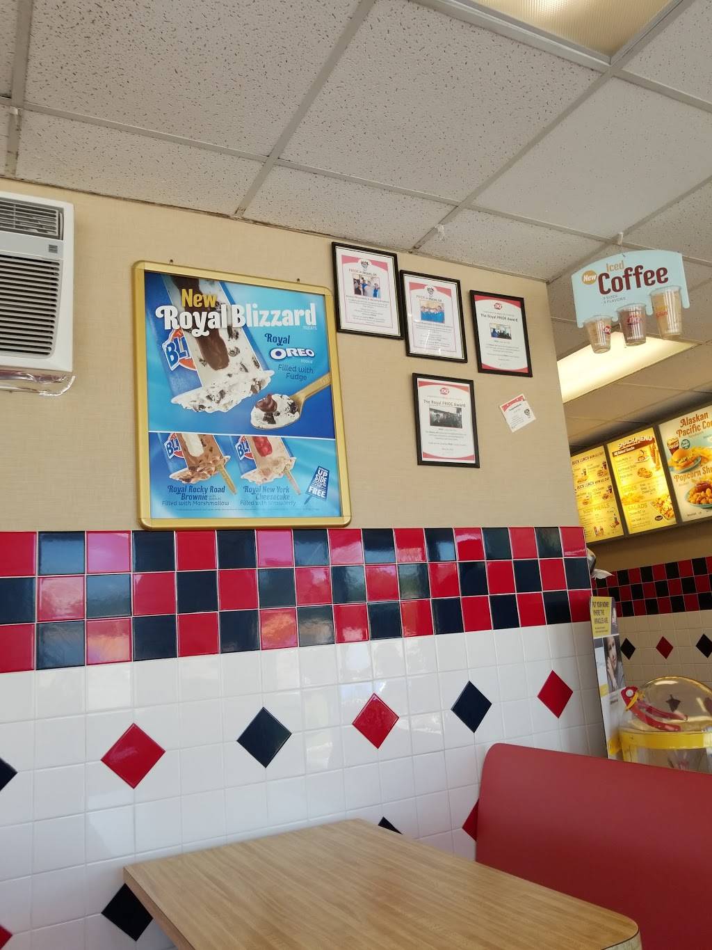 Dairy Queen | restaurant | 3855 Pio Nono Ave, Macon, GA 31206, USA | 4787884727 OR +1 478-788-4727