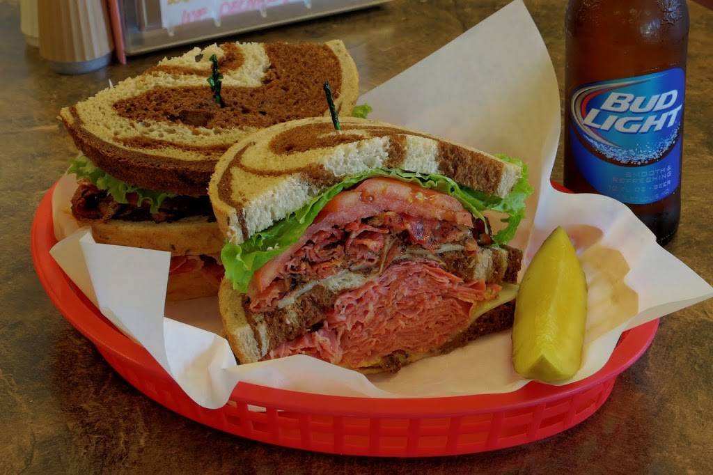 Ronnie Pastramis Deli | meal delivery | 10361 66th St N, Pinellas Park, FL 33782, USA | 7275443354 OR +1 727-544-3354