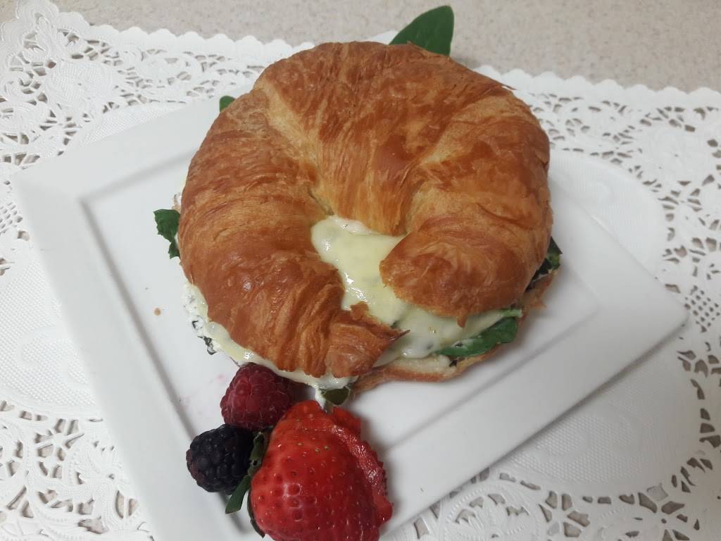 La Crèperie Kafè | cafe | 9 Harbor Center Dr, Palm Coast, FL 32137, USA | 3862225332 OR +1 386-222-5332