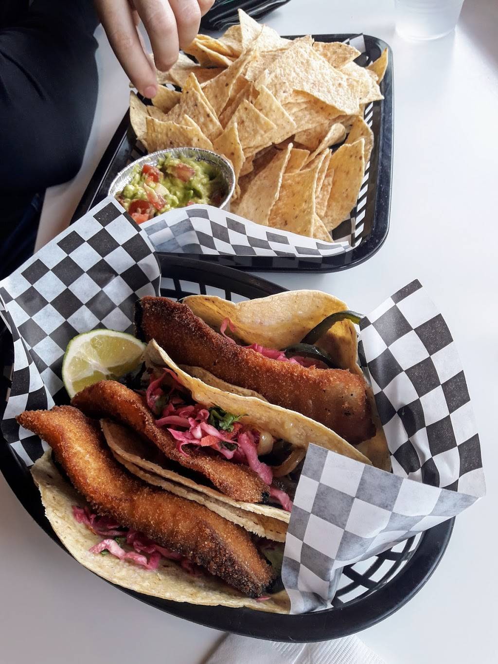 La Cocinita Restaurant | restaurant | 1625 Chicago Ave, Evanston, IL 60201, USA | 8473321625 OR +1 847-332-1625