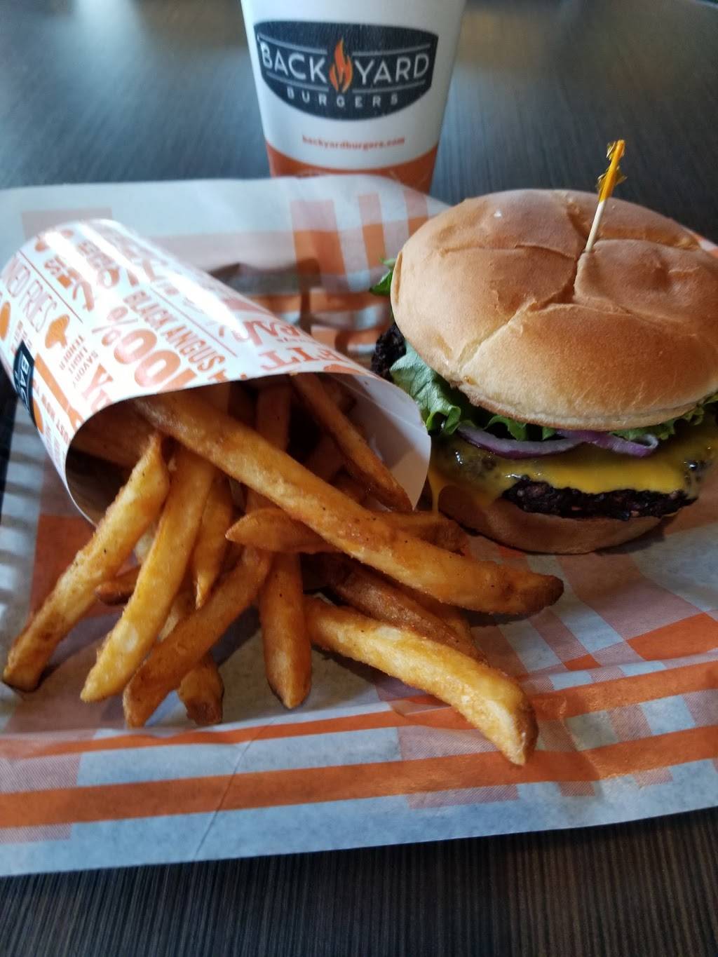 Back Yard Burgers | restaurant | 1685 N Germantown Pkwy, Cordova, TN 38016, USA | 9017371248 OR +1 901-737-1248