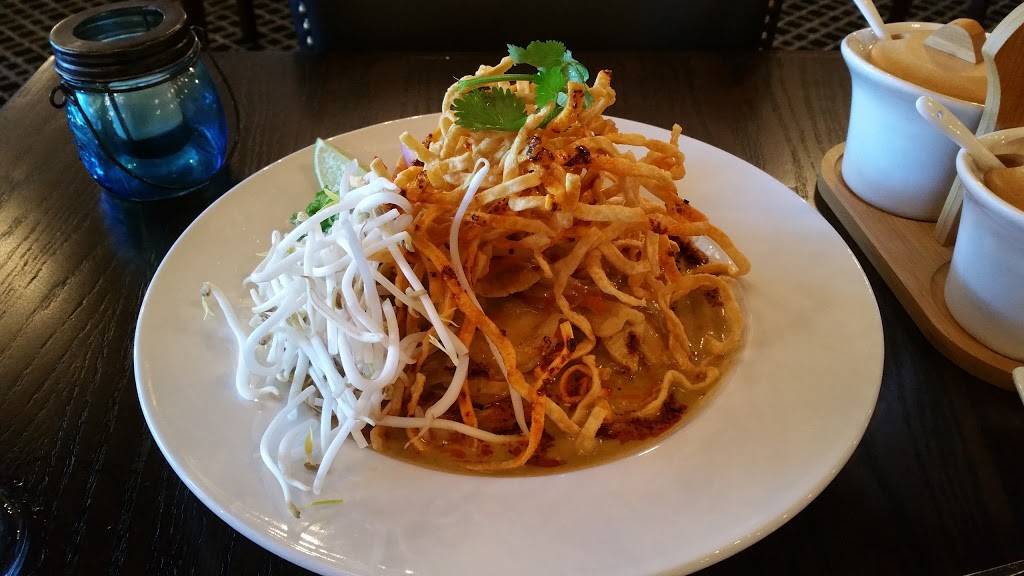 Thai Select Restaurant | restaurant | 6579 Whitestown Pkwy, Zionsville, IN 46077, USA | 3177690767 OR +1 317-769-0767