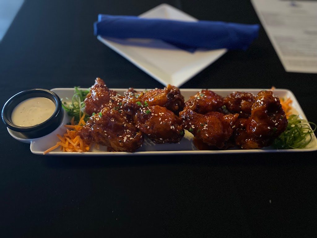 Bleu Kitchen Garlic Noodle Bar | restaurant | Parking, Parking lot, lot 7450 W Cheyenne Ave Suite 102, Las Vegas, NV 89129, USA | 7029923290 OR +1 702-992-3290