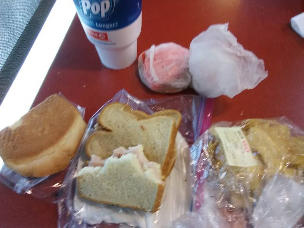 Jack in the Box | restaurant | 11211 Potranco Rd, San Antonio, TX 78253, USA | 2106795084 OR +1 210-679-5084