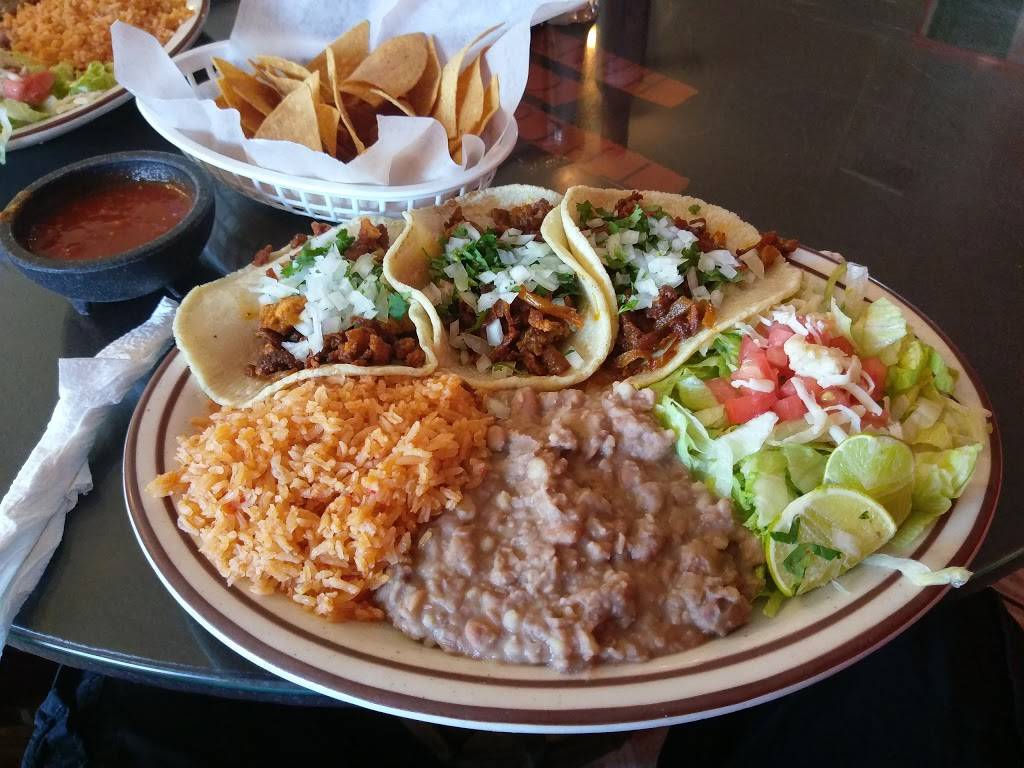 Colima Restaurant | restaurant | 320 E 7th St, Hanford, CA 93230, USA | 5595841052 OR +1 559-584-1052