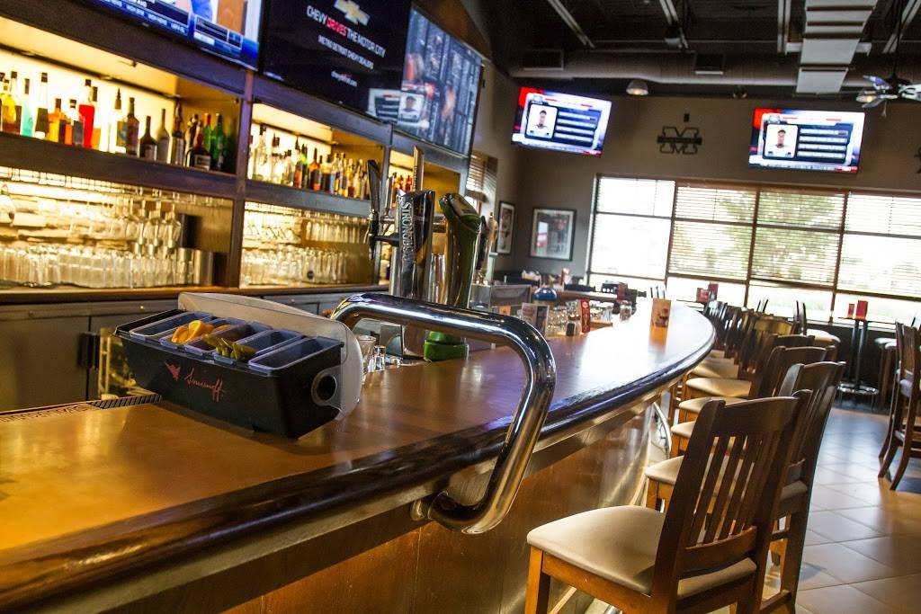 Boston Pizza | restaurant | 4 Amy Croft Dr, Windsor, ON N8N 2L9, Canada | 5197391313 OR +1 519-739-1313