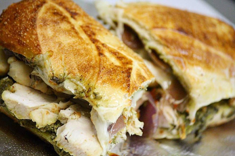 Extreme Pizza | restaurant | 3227 Danville Blvd, Alamo, CA 94507, USA | 9258381122 OR +1 925-838-1122