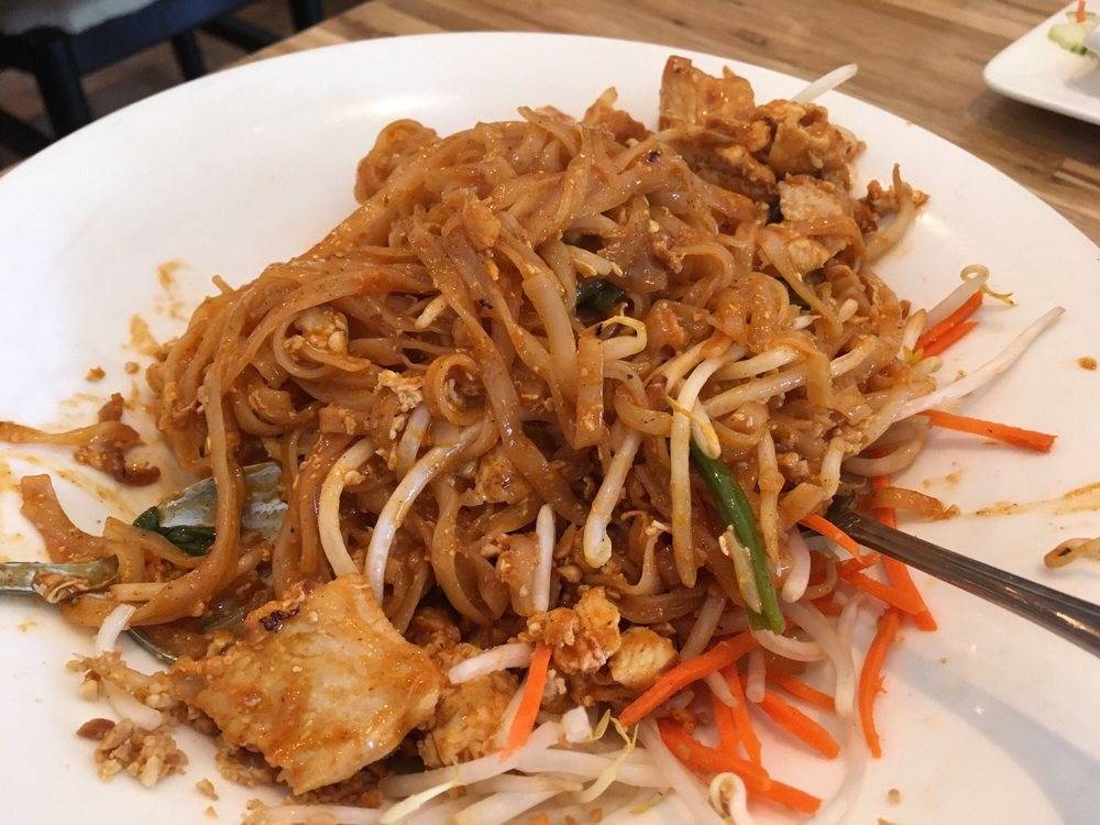 Chaiya Thai Restaurant | restaurant | 272 Claremont Blvd, San Francisco, CA 94127, USA | 4159990345 OR +1 415-999-0345