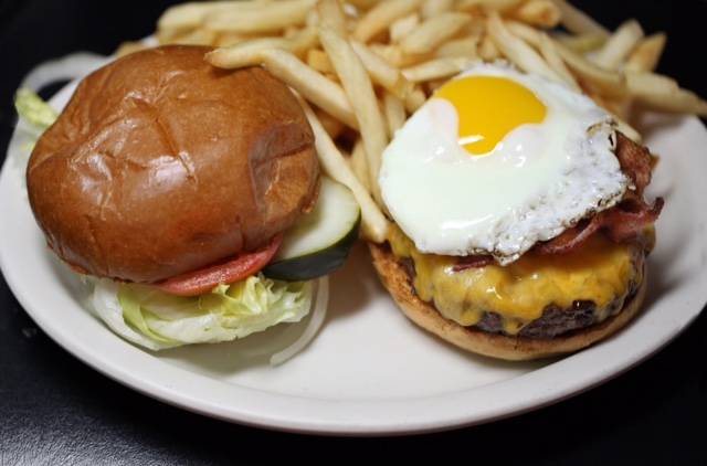 Rand Road House | restaurant | 864 Rand Rd, Des Plaines, IL 60016, USA | 8478136976 OR +1 847-813-6976