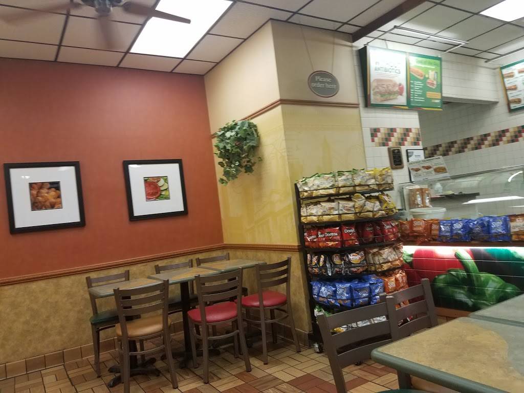 Subway | restaurant | Preston Towne Crossing S/C, 4901 W Park Blvd #531, Plano, TX 75093, USA | 9728677823 OR +1 972-867-7823