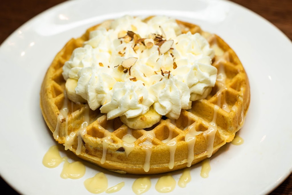 Village Inn | bakery | 11909 Main St, Maple Grove, MN 55369, USA | 7634160010 OR +1 763-416-0010