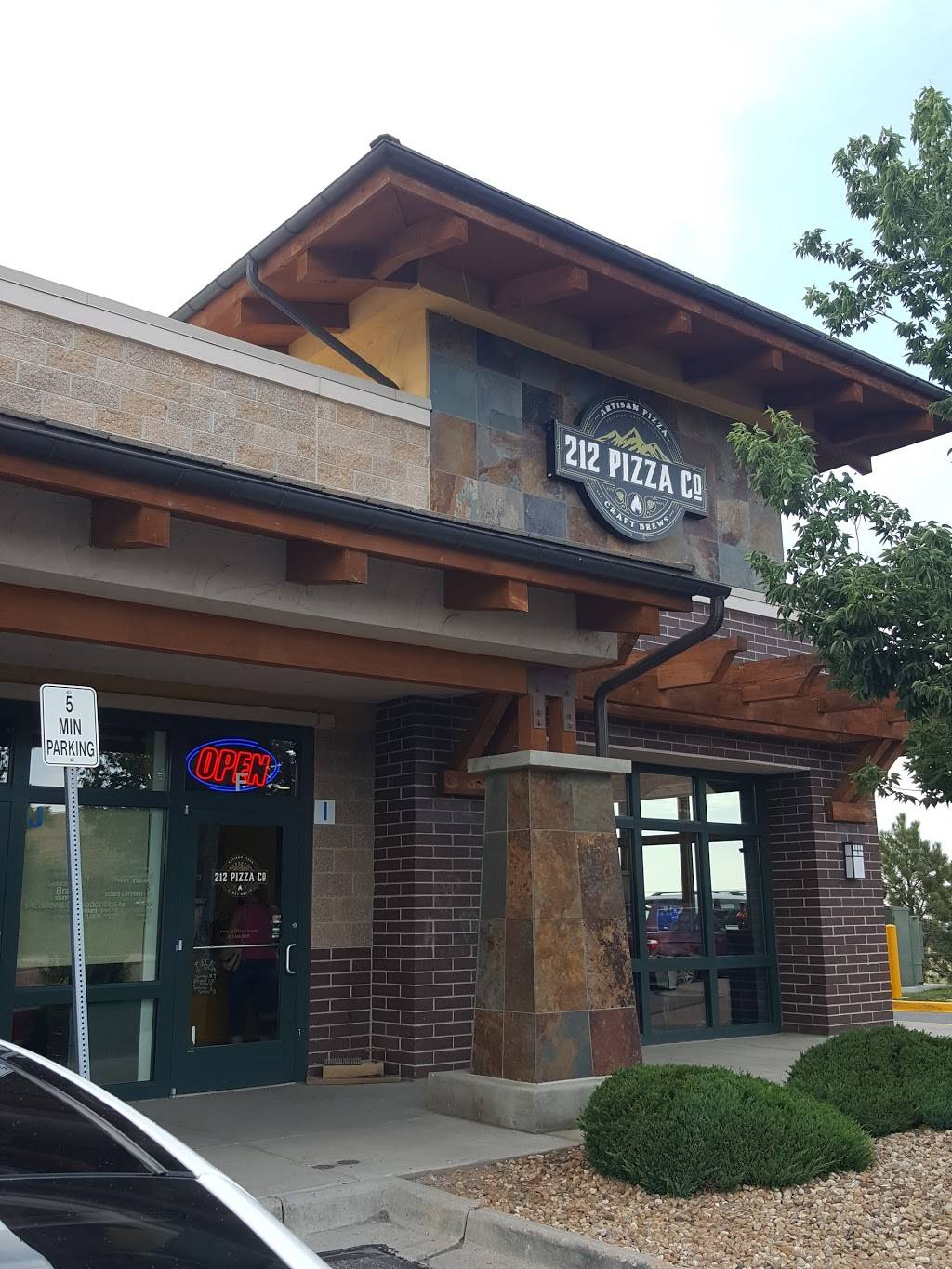 212 Pizza Co. | restaurant | 848 N Ridge Rd, Castle Rock, CO 80104, USA | 3036889800 OR +1 303-688-9800