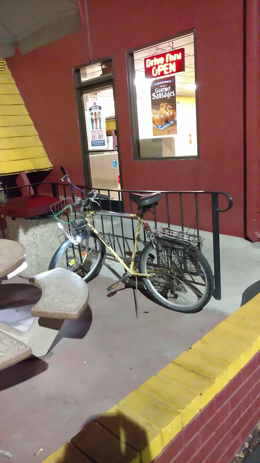 Wienerschnitzel | restaurant | 220 S Cherokee Ln, Lodi, CA 95240, USA | 2093662477 OR +1 209-366-2477