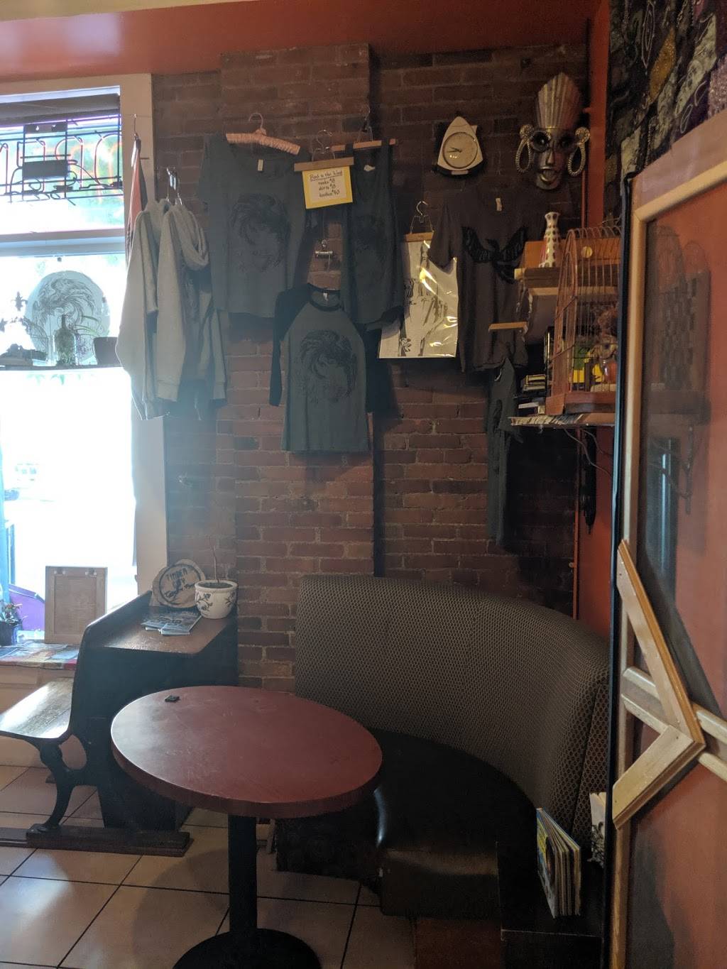 Shirlee Bird Cafe | bakery | Sycamore Square, 1200 Harris Ave #100, Bellingham, WA 98225, USA | 3607462288 OR +1 360-746-2288