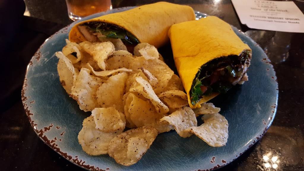 Cocos Cafe and Wine Bar | restaurant | 606 13th St, Lawrenceville, IL 62439, USA | 6187072400 OR +1 618-707-2400