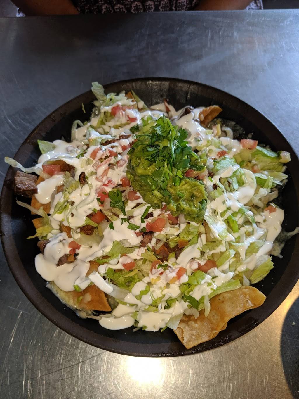 Blue Iguana Mexican Cantina | restaurant | 201 N Cody Rd, Le Claire, IA 52753, USA | 5637291015 OR +1 563-729-1015