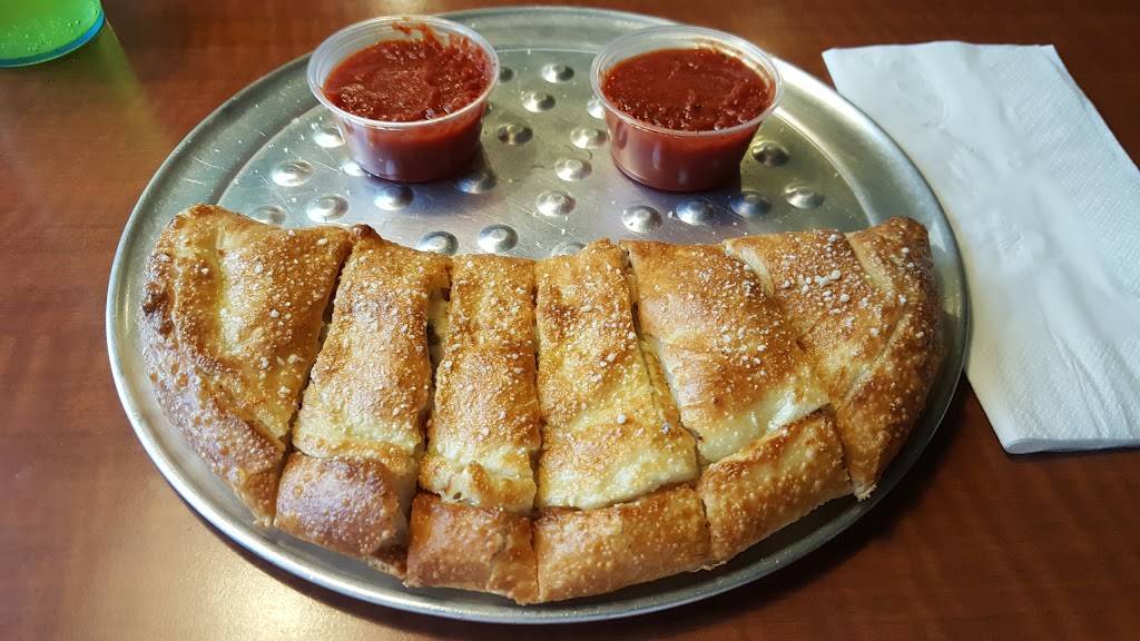 Crenos Pizza | restaurant | 1256 Columbus Rd, Granville, OH 43023, USA | 7405871202 OR +1 740-587-1202