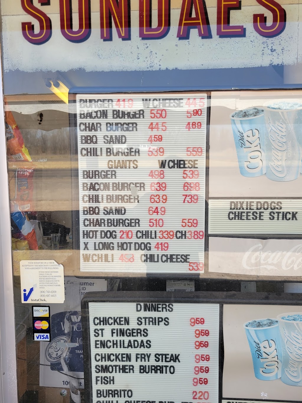 Dixie Dog Drive In | restaurant | 726 Frontage Rd, Idalou, TX 79329, USA | 8068922441 OR +1 806-892-2441