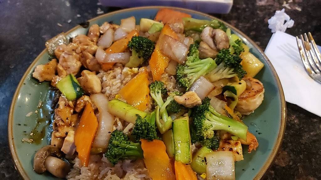 Asuka Japanese Steakhouse, Sushi & Noodles | restaurant | 2632 E 3rd St, Bloomington, IN 47401, USA | 8123338325 OR +1 812-333-8325