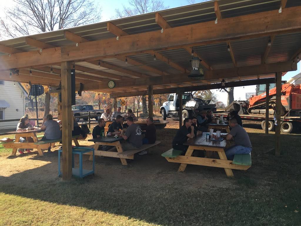 Navarro’s Smokehouse | restaurant | 3268 Hwy 411, North, Englewood, TN 37329, USA | 4235197665 OR +1 423-519-7665