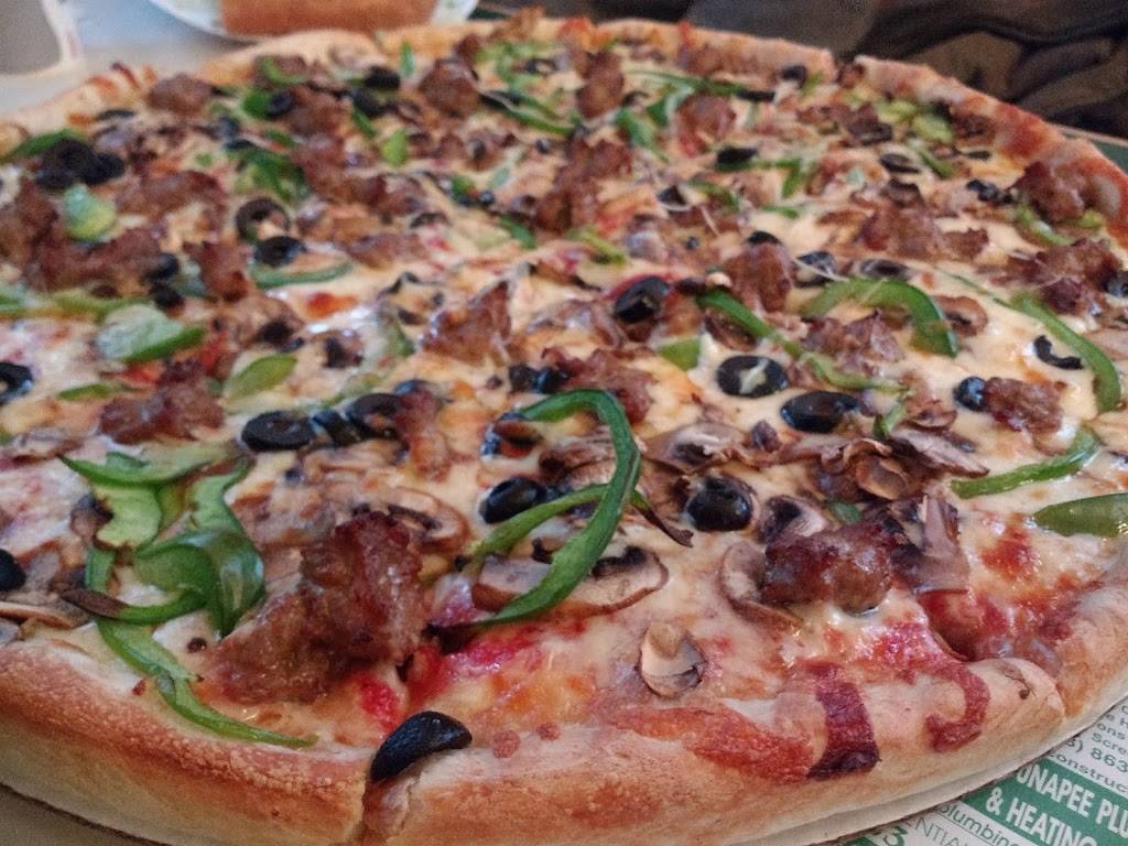 Pizza Chef | meal delivery | 394 Main St, New London, NH 03257, USA | 6035269201 OR +1 603-526-9201