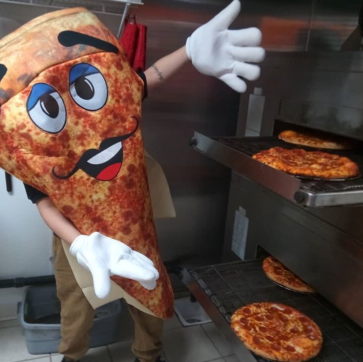 Guarinos Pizzeria | restaurant | 821 W F St, Oakdale, CA 95361, USA | 2098451111 OR +1 209-845-1111