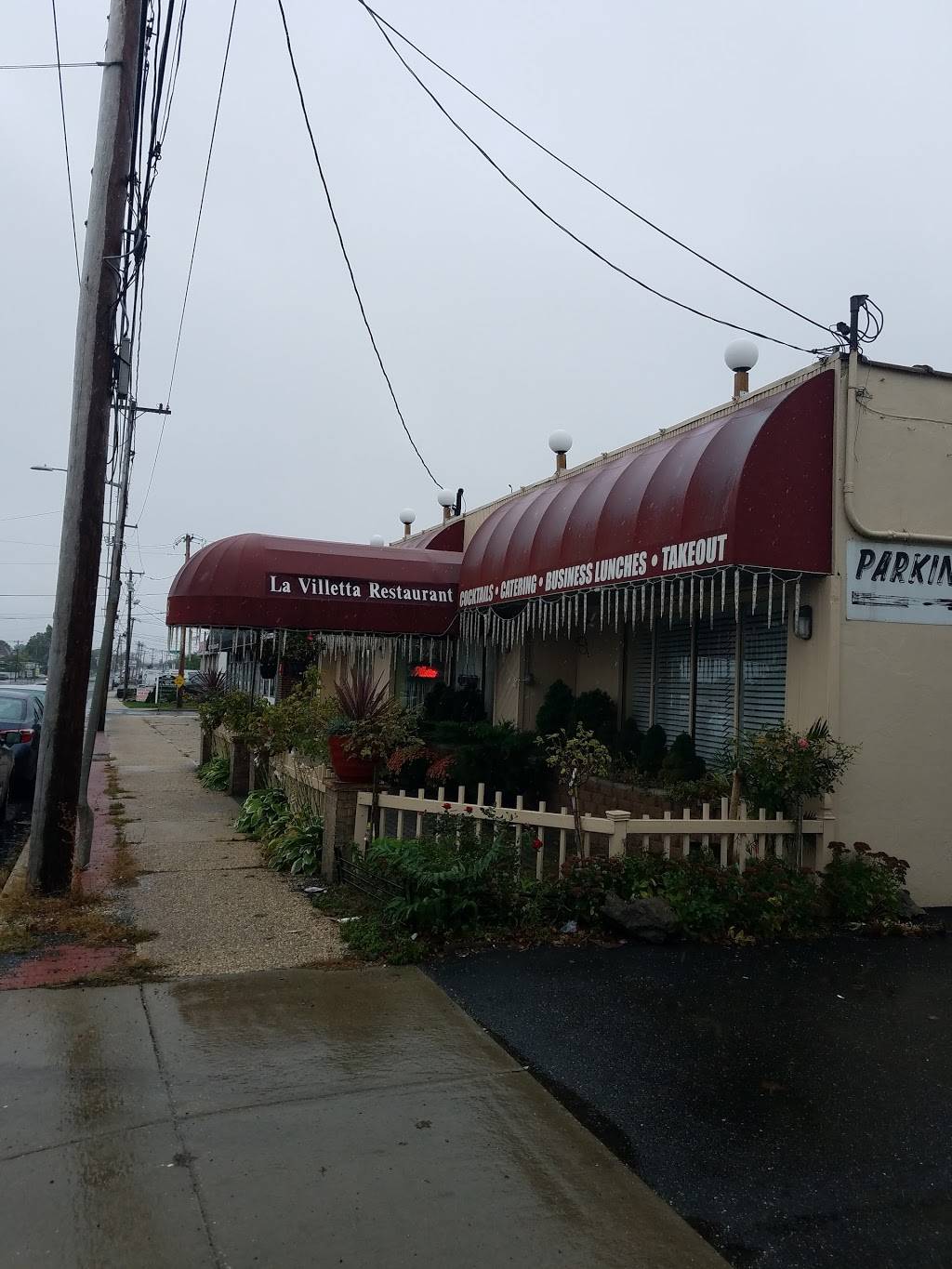La Villetta | restaurant | 968 Fulton St, Farmingdale, NY 11735, USA | 5167520445 OR +1 516-752-0445
